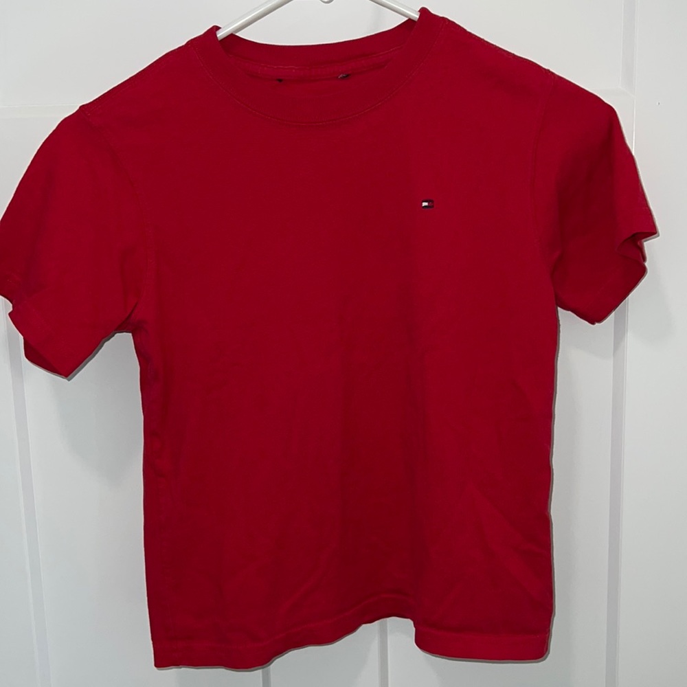 Boys Tommy Hilfiger  tshirt size S